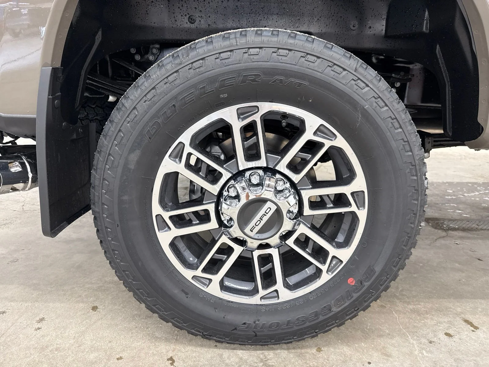 New 2026 Gray Ford Platinum image 12