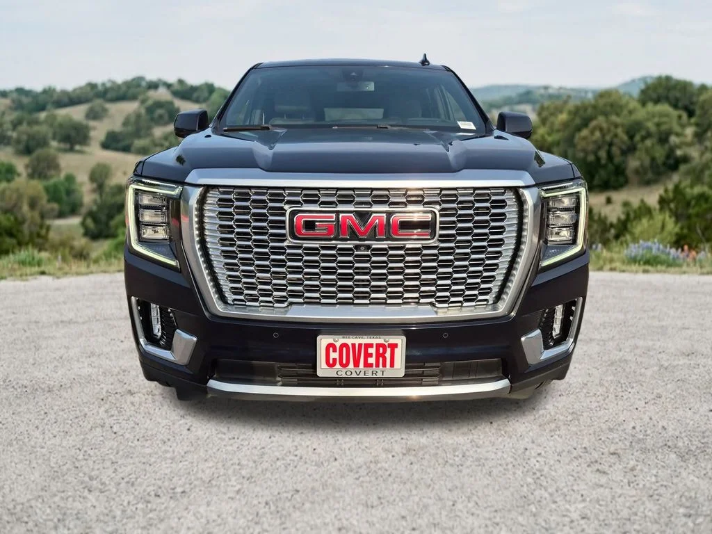 Used 2022 Blue GMC Denali image 2