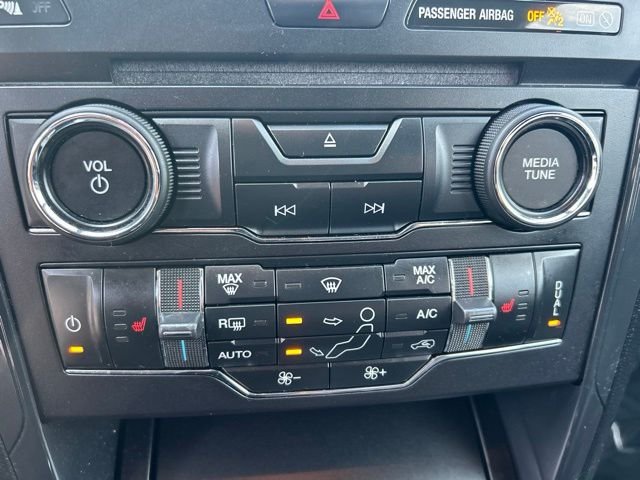Used 2018 Magnetic Ford XLT image 18