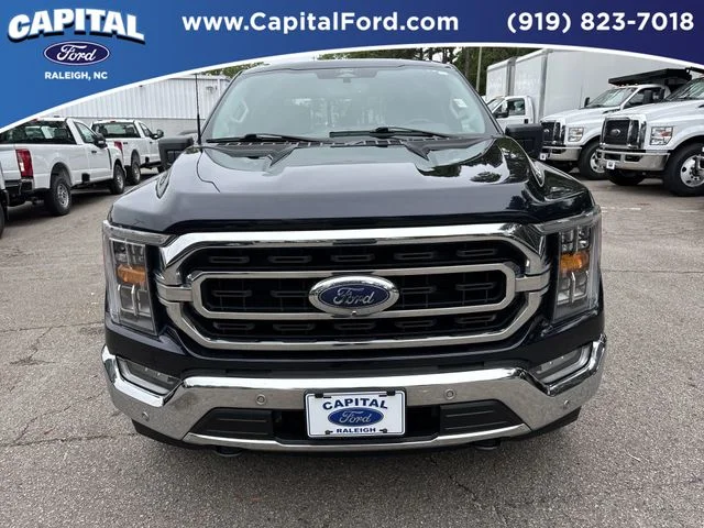 Used 2022 Blue Ford XLT image 10
