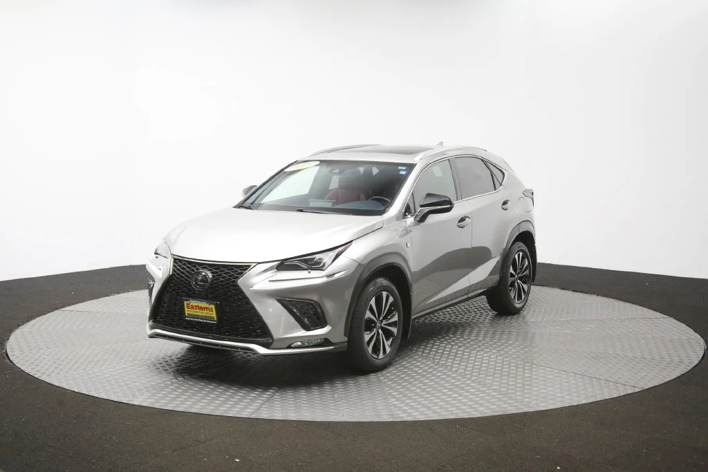 Used 2018  Lexus  image 51