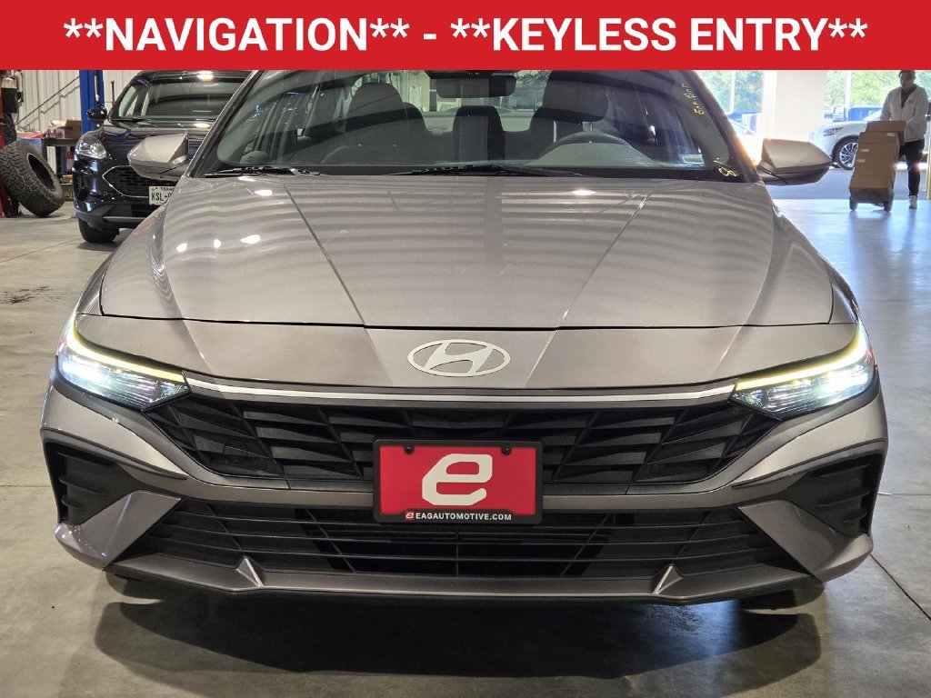 Used 2024 Hyundai Elantra SEL with VIN KMHLM4DG8RU734189 for sale in Jacksonville, TX