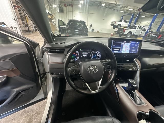 Certified Used 2022 White Toyota Limited image 15
