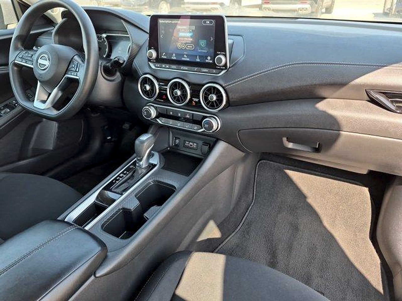 Used 2024 Gun Metallic Nissan SV Xtronic CVT image 27
