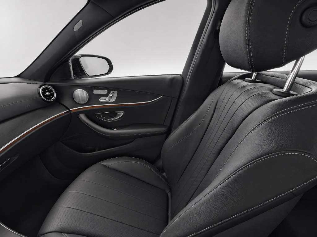 Certified Used 2023  Mercedes-Benz E 350 image 14