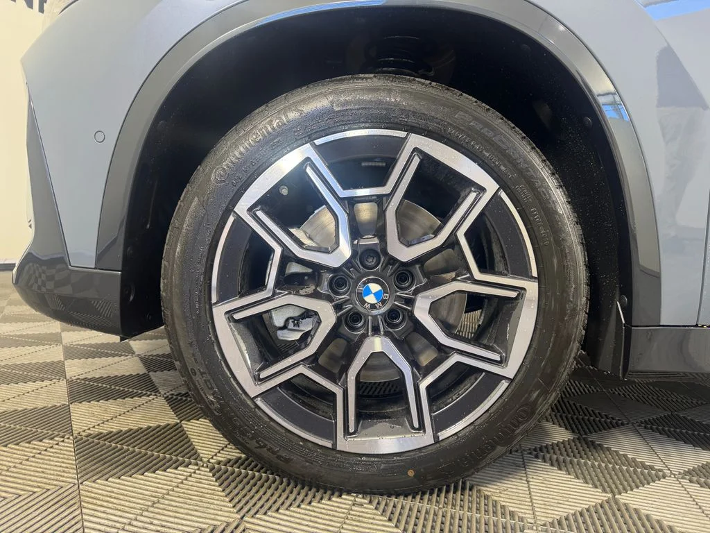 New 2027  BMW xDrive28i image 10