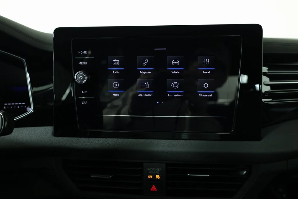 2026 Volkswagen Jetta Sport - Photo 11
