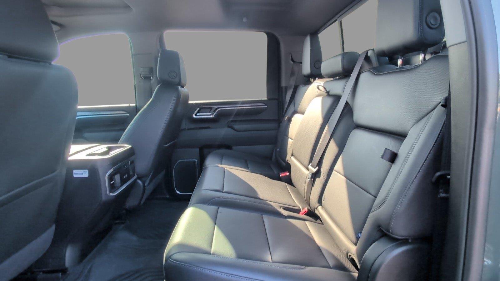 Used 2025 Cypress Gray Chevrolet LTZ image 36