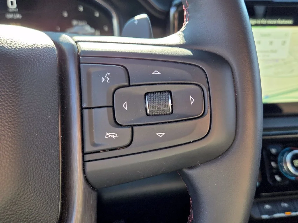 Used 2026 Summit White GMC AT4X image 25