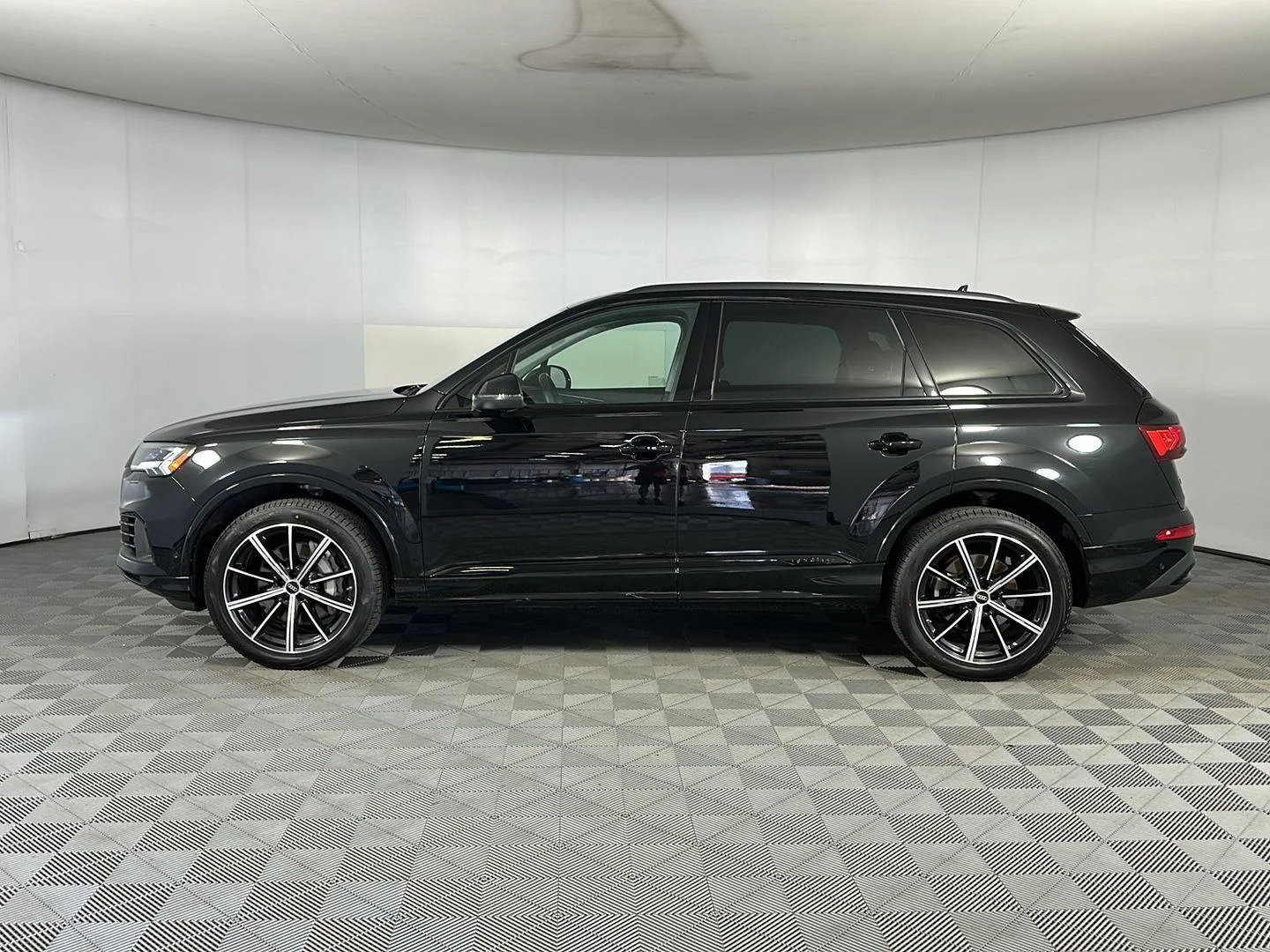 Used 2023 Mythos Black Metallic Audi Premium Plus image 15