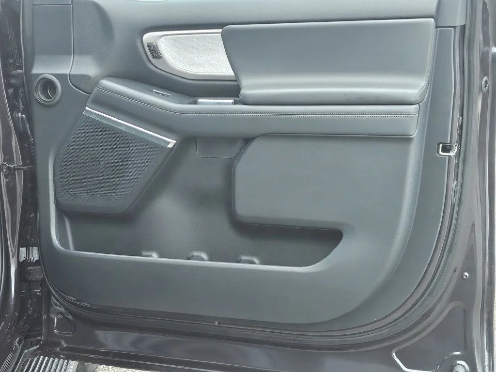 New 2026 Dark Matter Gray Metallic Ford MAX Active image 41