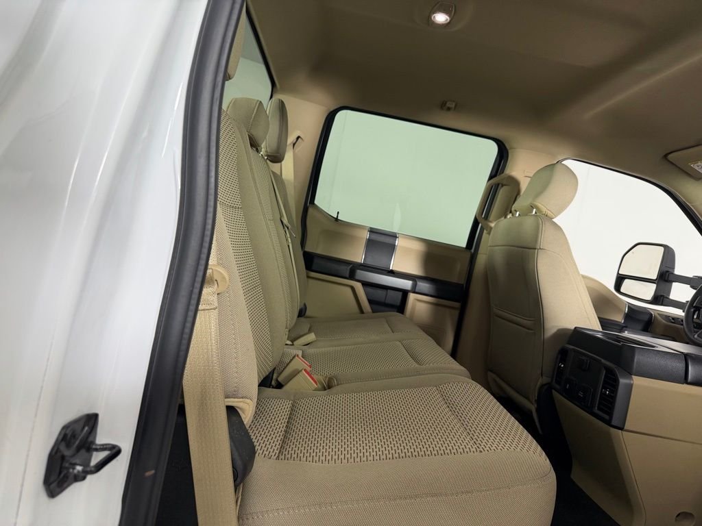 Used 2018 White Ford XLT image 27