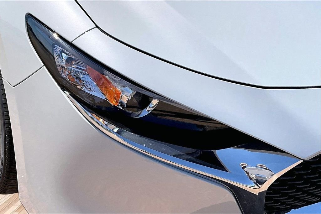 Used 2026 White Mazda 2.5 S Select Sport image 26