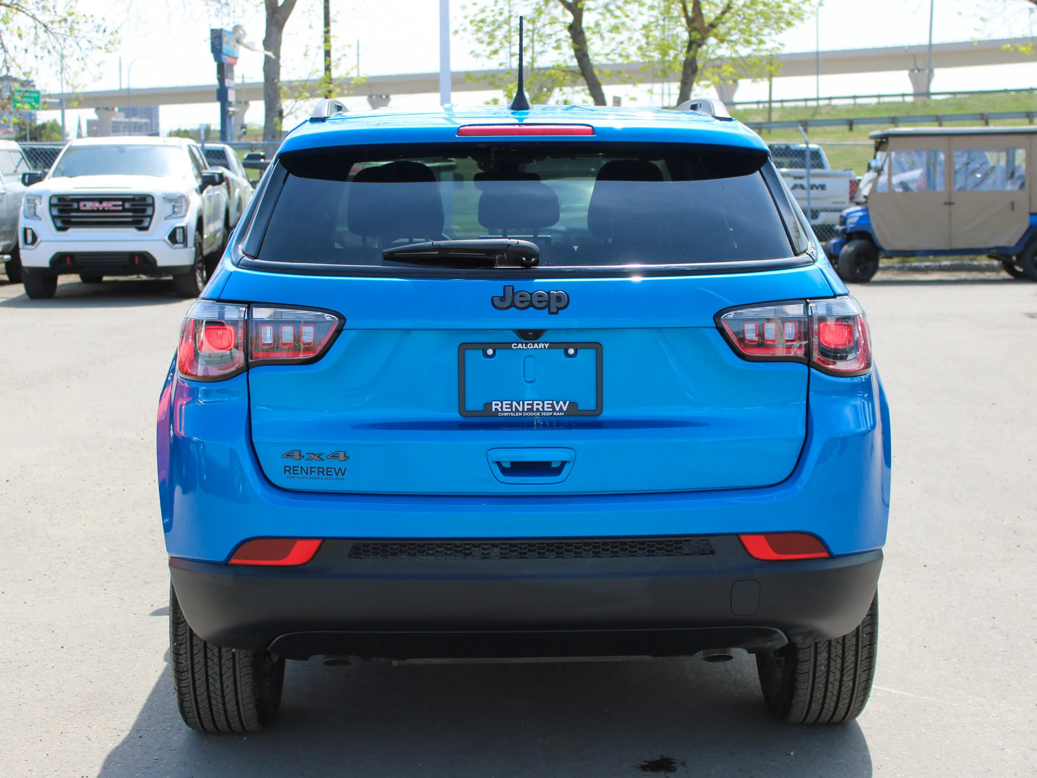 Certified Used 2025 Blue Jeep Altitude * Heated Seats, Navigation, Backup Camera, No Accidents, Apple CarPlay image 15