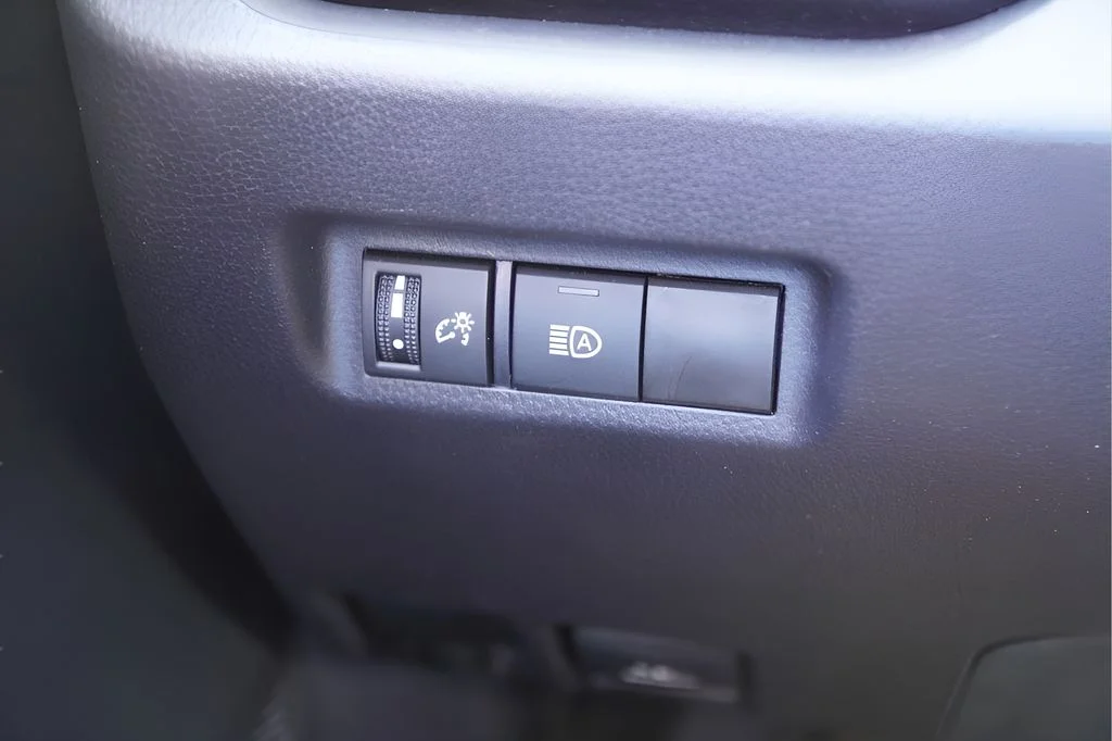 Used 2025 Silver Sky Metallic Toyota LE image 29