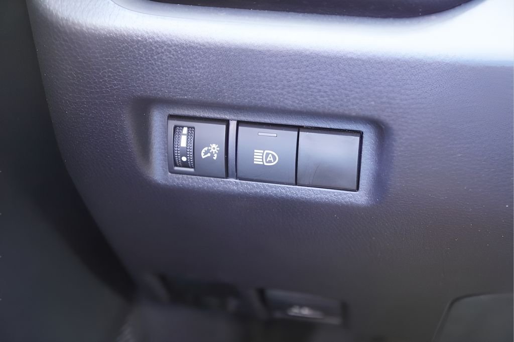 Used 2025 Silver Sky Metallic Toyota LE image 28