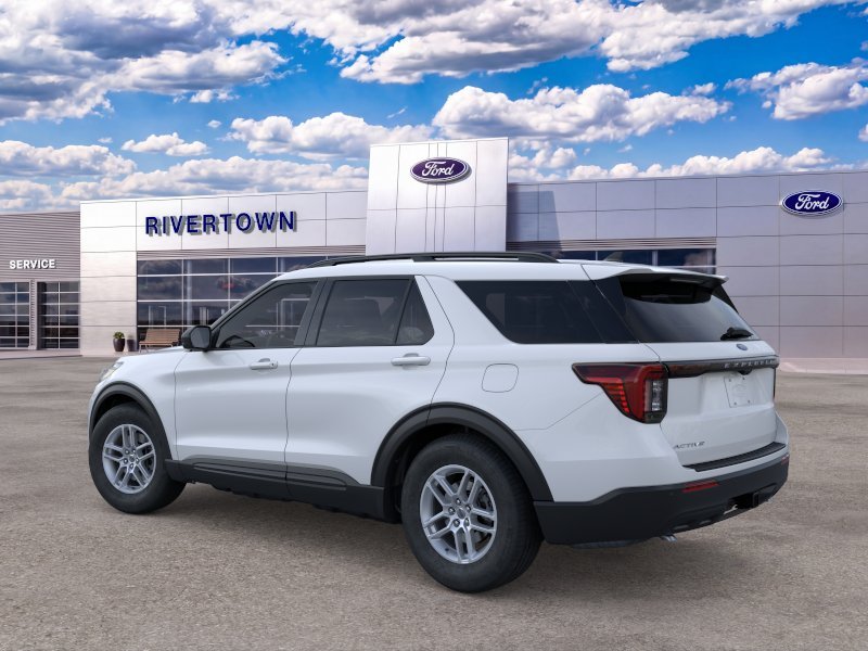 New 2026 Space White Metallic Ford Active image 4