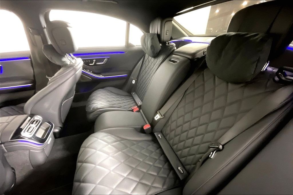 2023 Mercedes-Benz S-Class S 580e - Photo 18