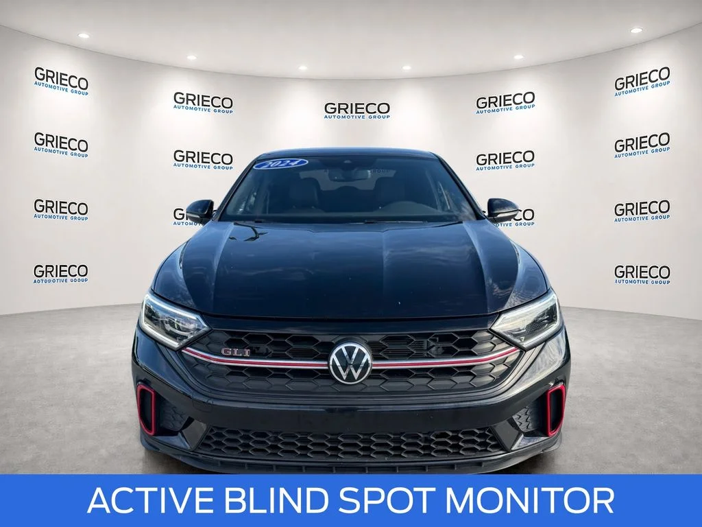 Used 2024 Deep Black Pearl Effect Volkswagen 2.0T Autobahn image 2