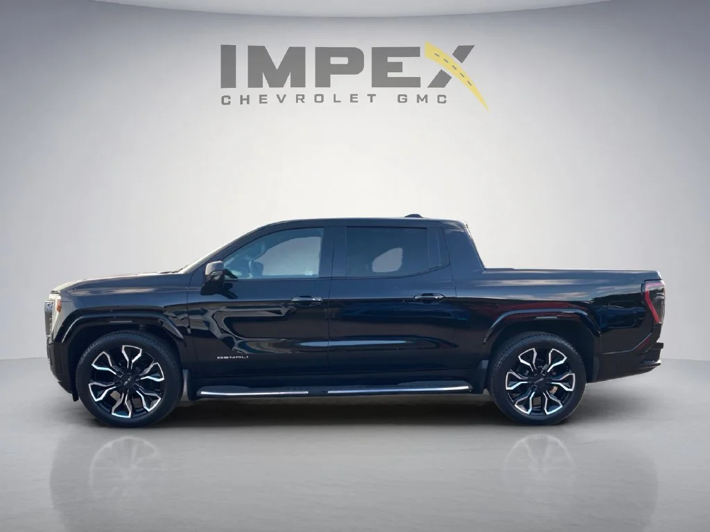 Used 2025 Onyx Black GMC Max Range Denali image 2