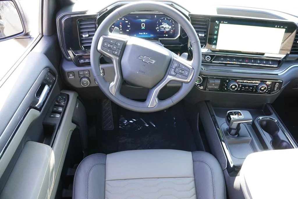 2026 Chevrolet Silverado 1500 ZR2 - Photo 14