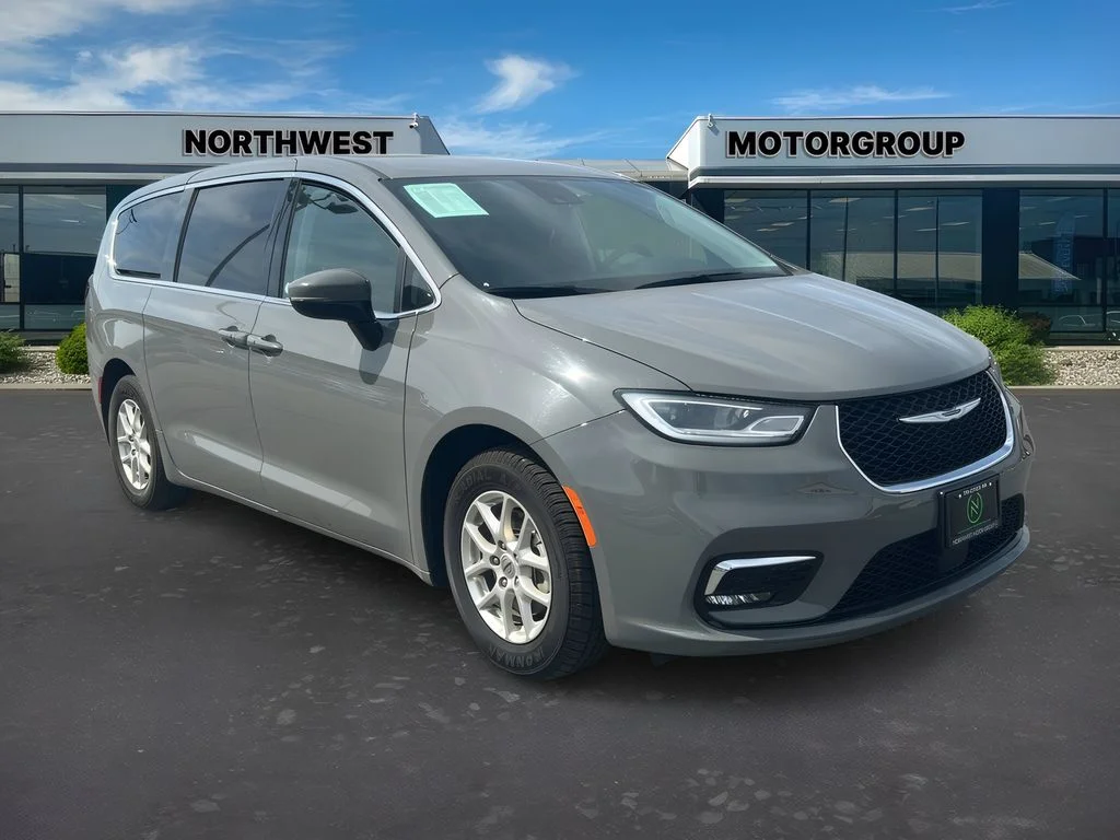 2023 Chrysler Pacifica