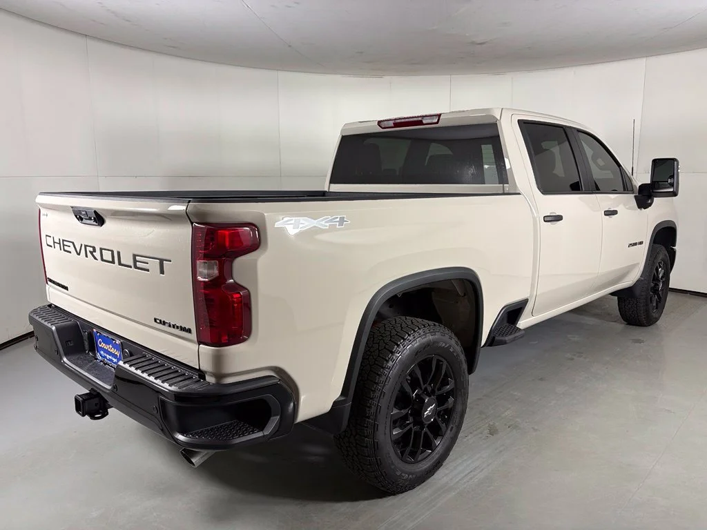 New 2026 White Sands Chevrolet Custom image 10