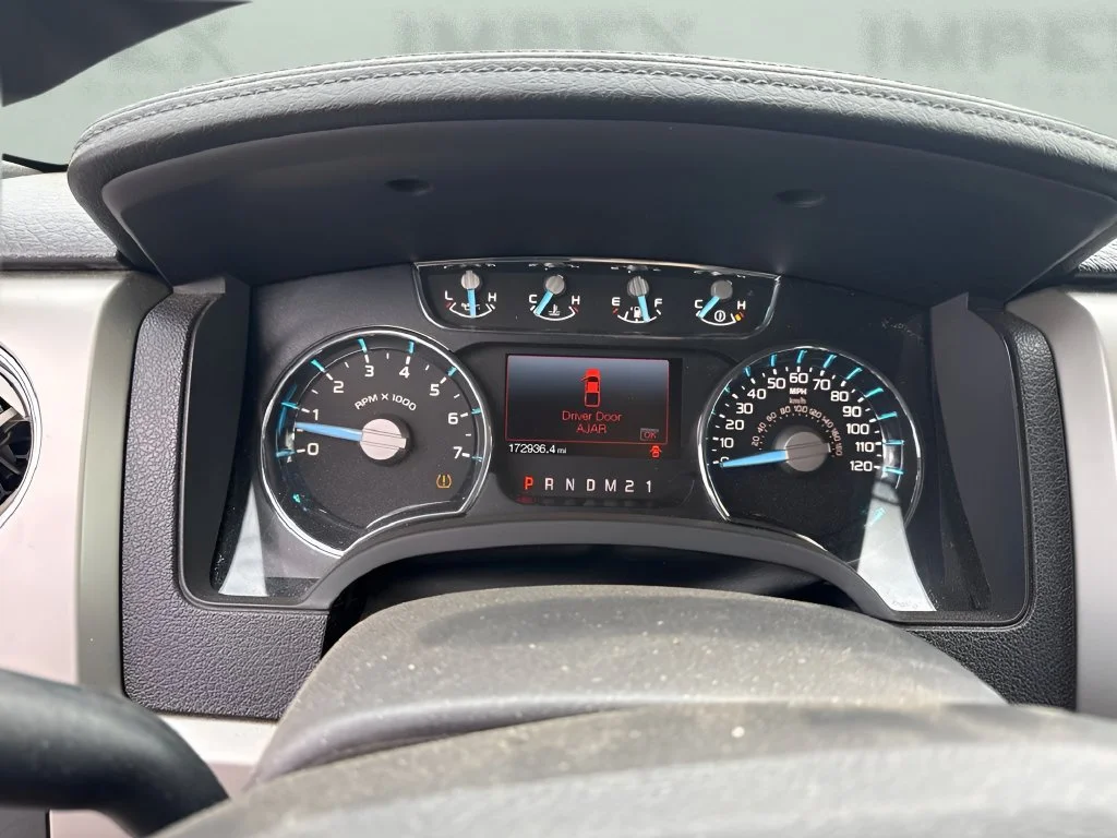 Used 2012  Ford XL image 14