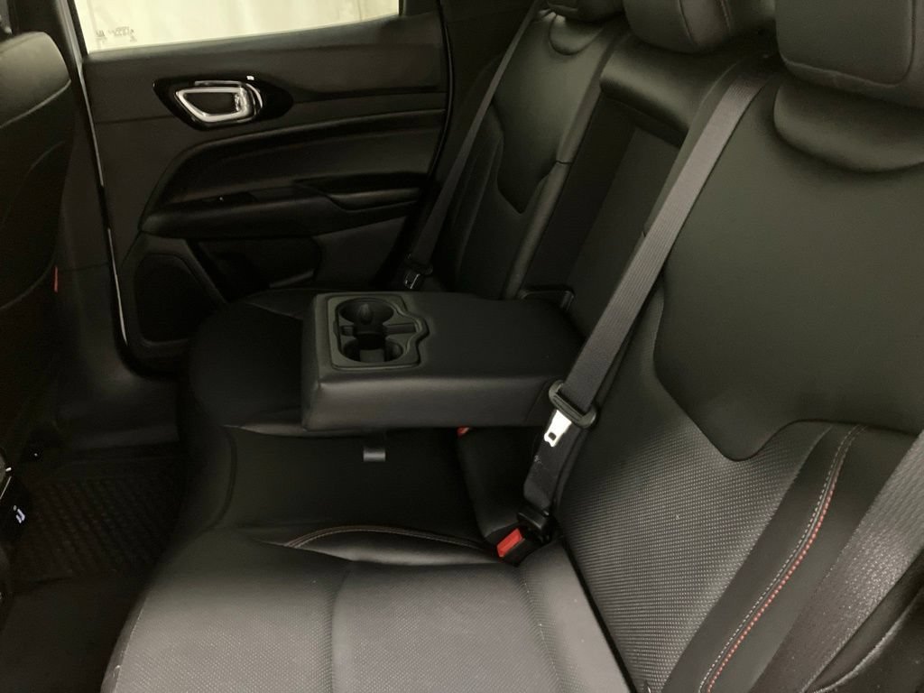 Used 2024 Bright White Clearcoat Jeep Trailhawk image 15