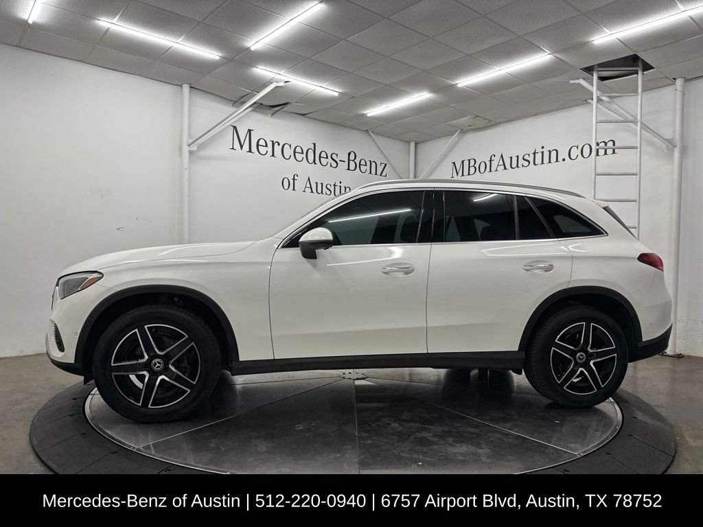 Certified Used 2026 White Mercedes-Benz GLC 300 image 4