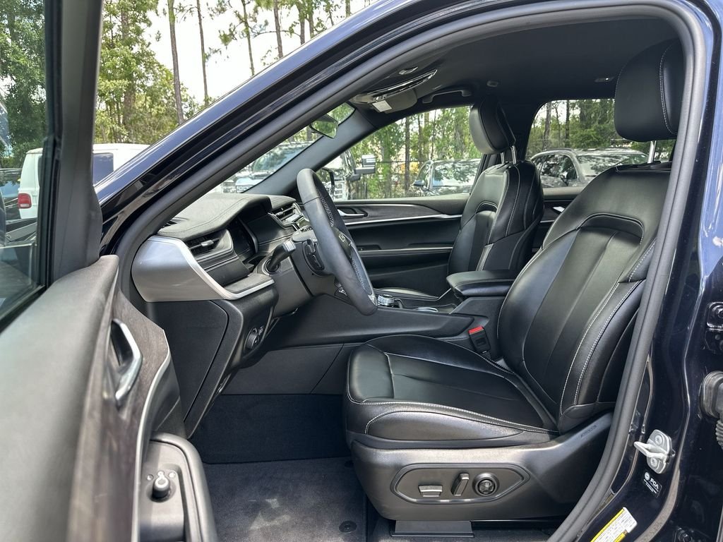 Used 2024 Blue Jeep Limited 4x2 image 19