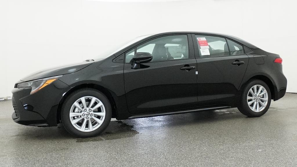 New 2026 Midnight Black Metallic Toyota LE image 35