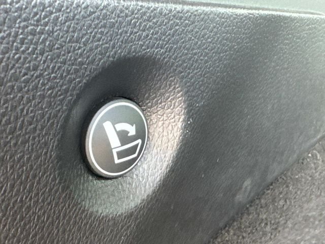 Used 2019  Honda Sport image 15