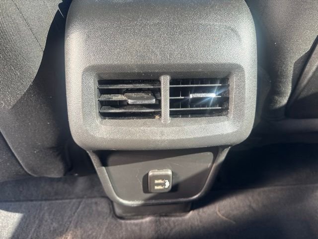 Used 2021 Silver GMC SLE image 19