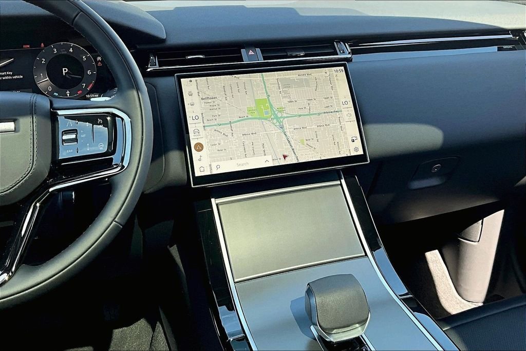 New 2026 SANTORINI BLACK Land Rover S image 6