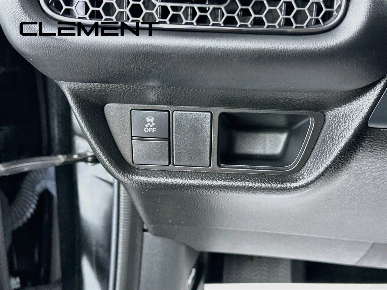 Certified Used 2025  Honda LX image 14