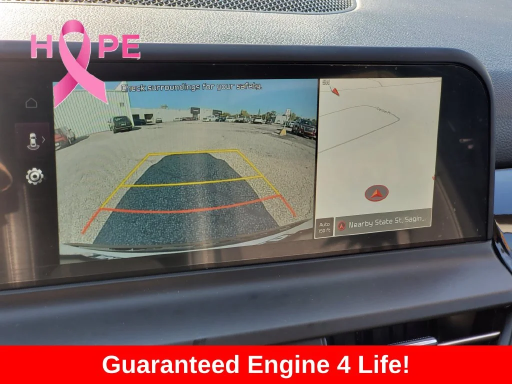 Used 2025 White Kia S image 17
