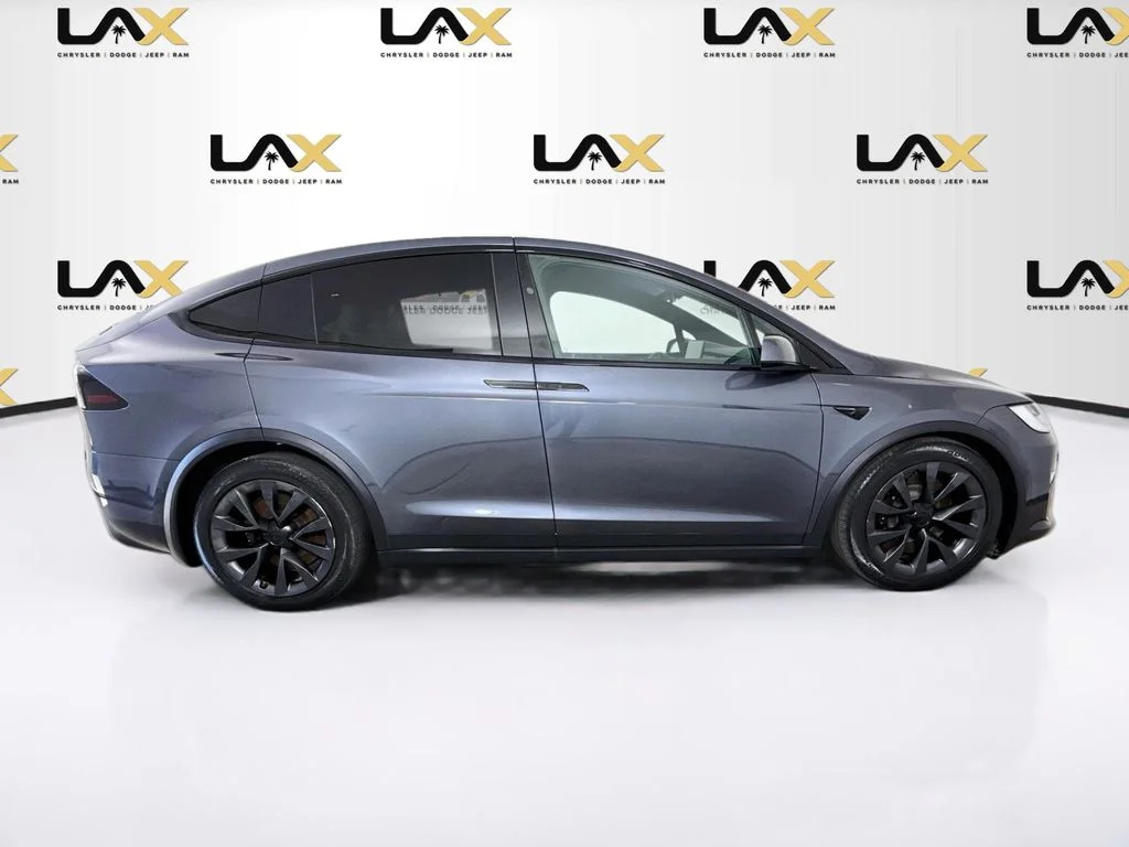 Used 2023 Gray Tesla Standard Range image 8