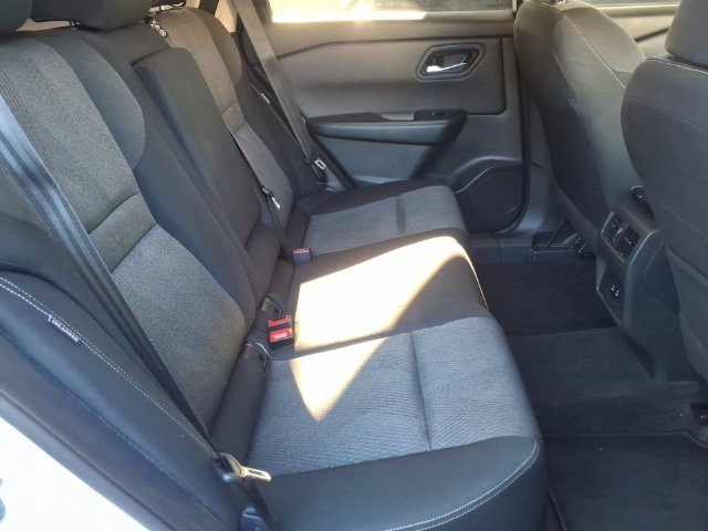 Used 2024 White Nissan SV image 20