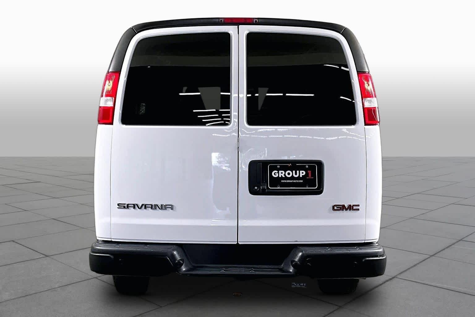 Used 2024 Summit White GMC Work Van image 5