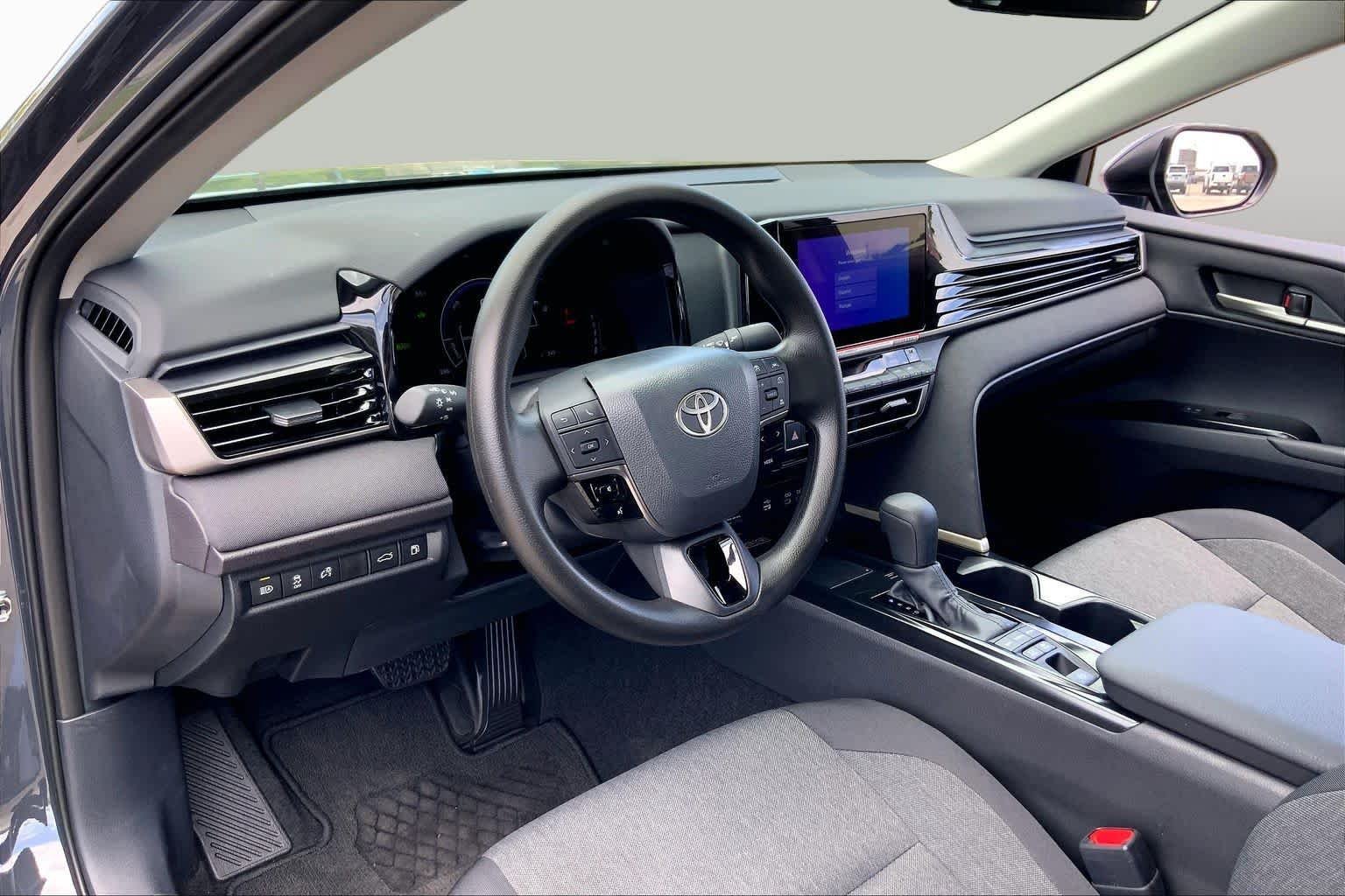 Used 2026 Underground Toyota LE image 17