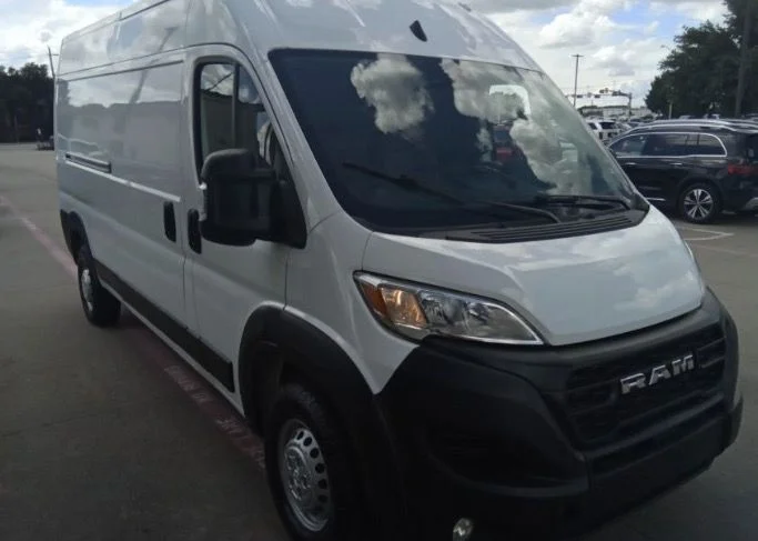 Used 2024 White Ram High Roof image 7