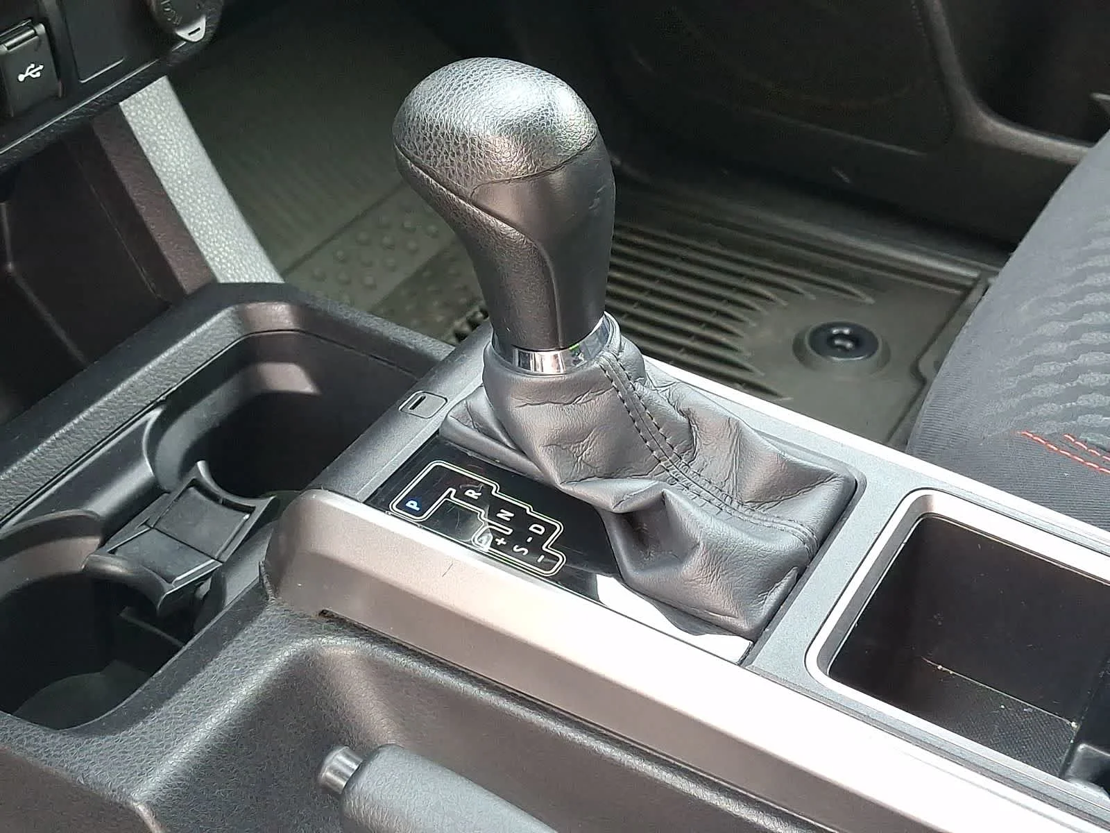 Certified Used 2023 Ice Cap Toyota SR5 image 18