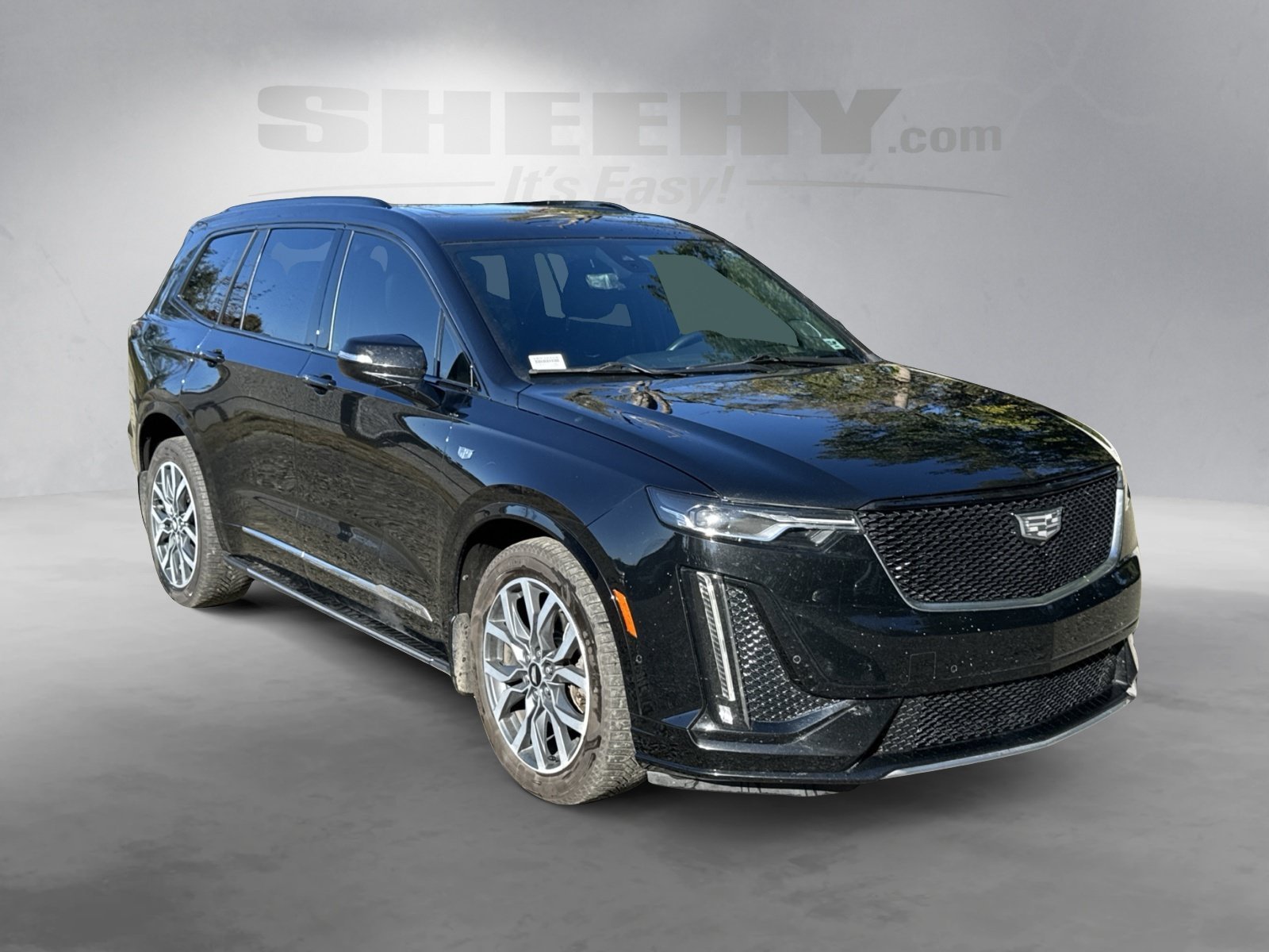 Used 2021 Black Cadillac Sport image 2