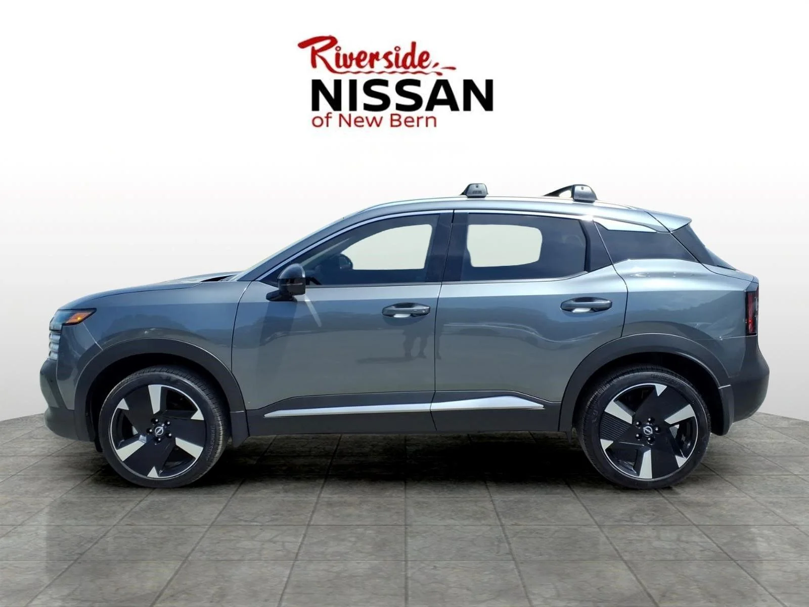 2026 Nissan KICKS SR - Photo 3