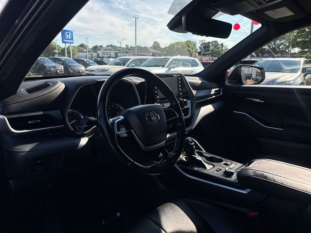 Used 2022 Black Toyota XSE image 15