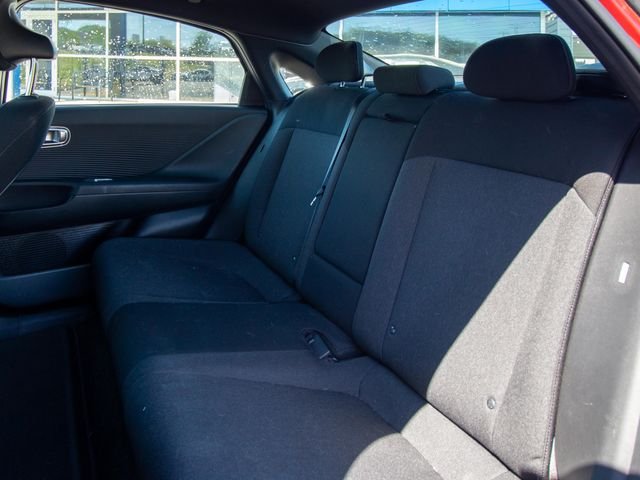 2025 Hyundai IONIQ 6 SE - Photo 9