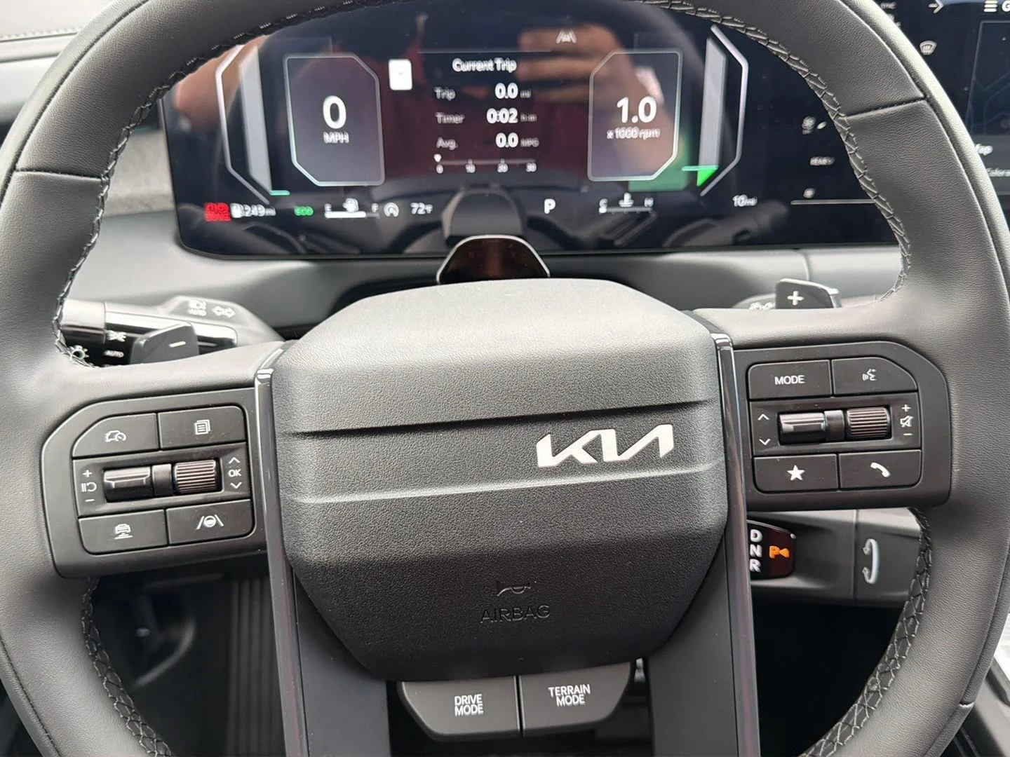 New 2027 Glacial White Pearl Kia X-Pro SX image 14