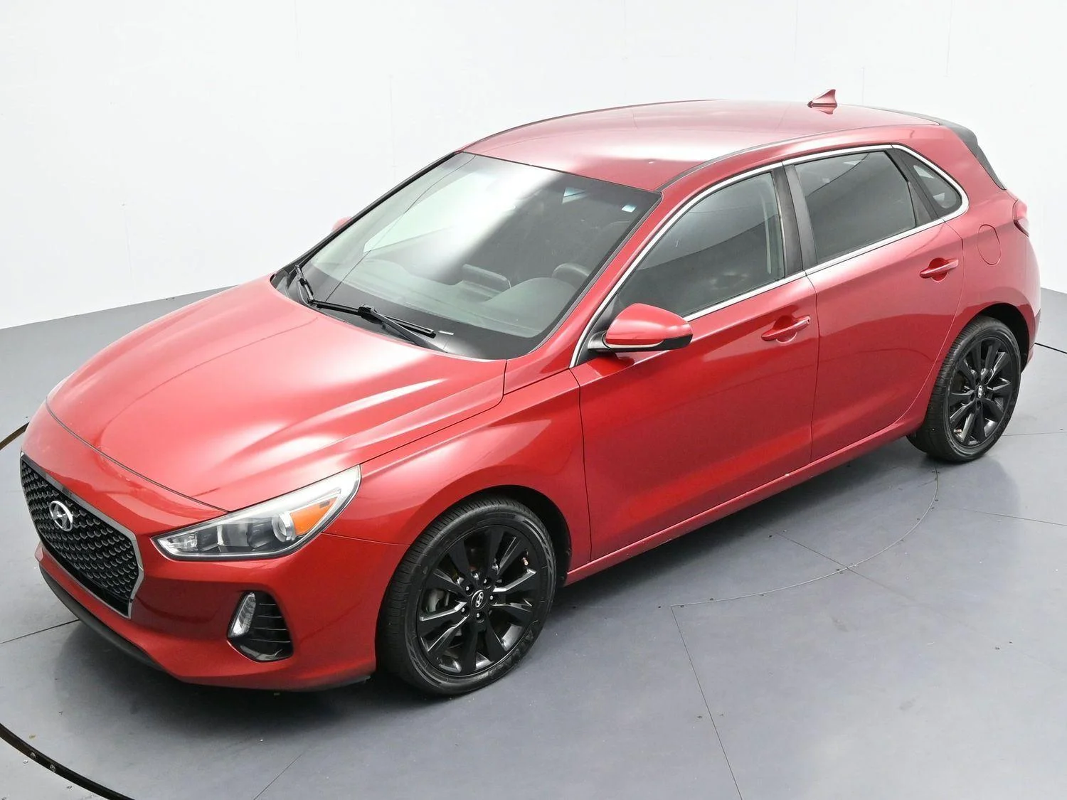 Used 2019 Scarlet Red Pearl Hyundai Auto image 36