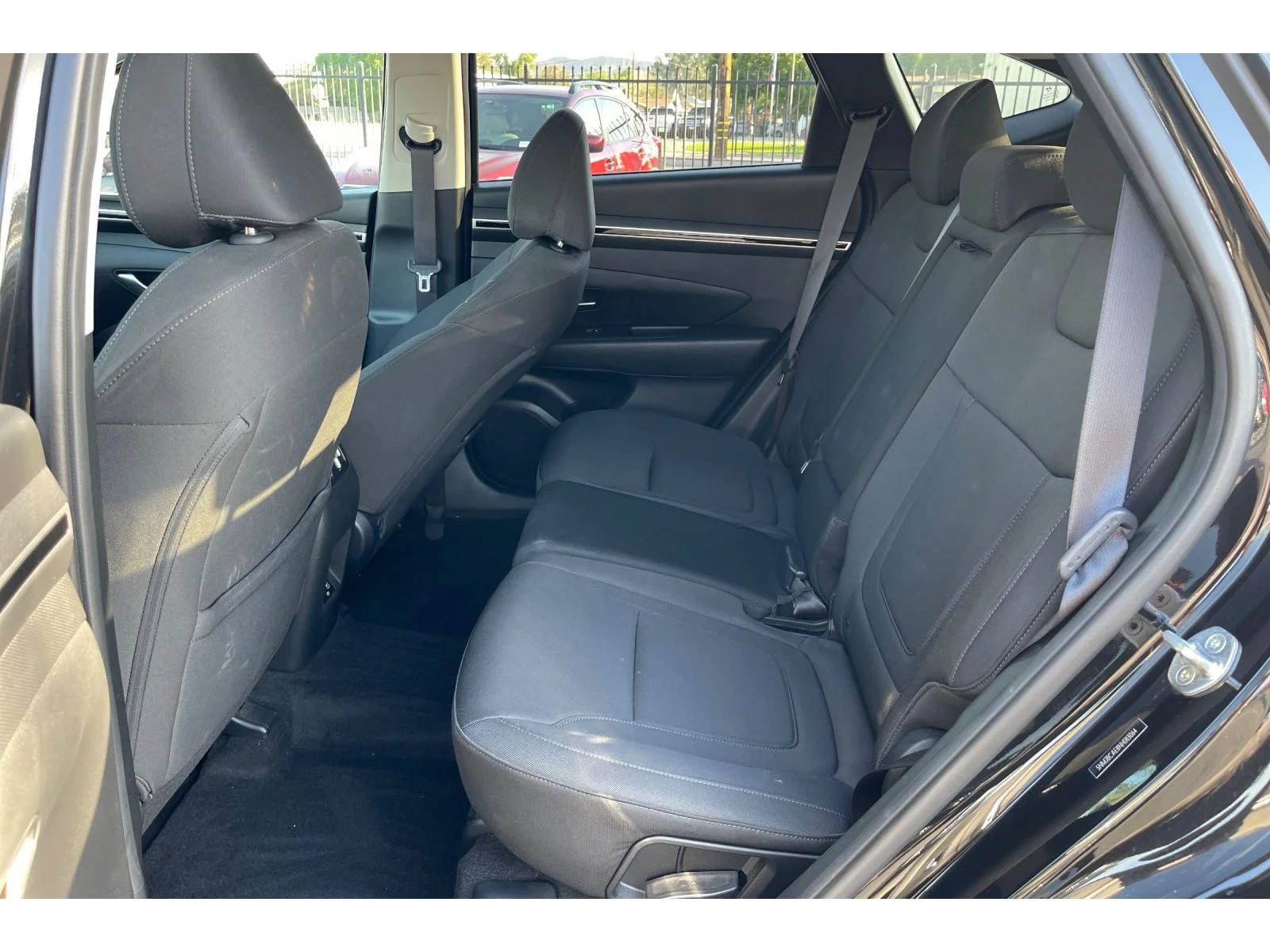 Used 2022 Phantom Black Hyundai SEL image 15